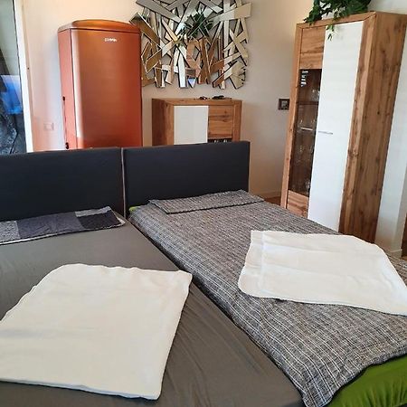 Exklusivwohnung Leipzig Flughafen Landsberg  Buitenkant foto